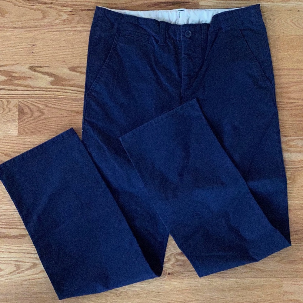 GAP Boys NWOT Flat Front Navy Khakis (18H)